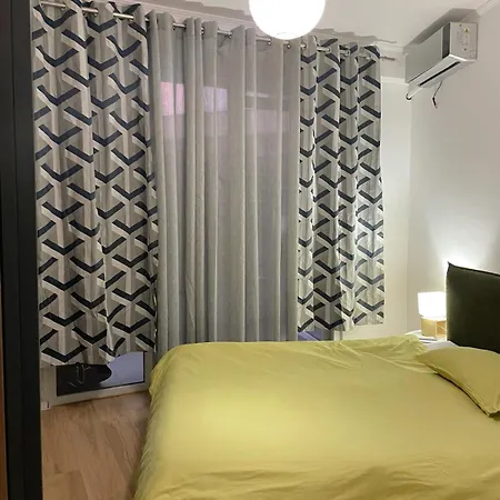 Sunny Cosy Flat In Tirana Appartement *