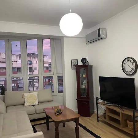 Sunny Cosy Flat In Tirana Appartement Kashari